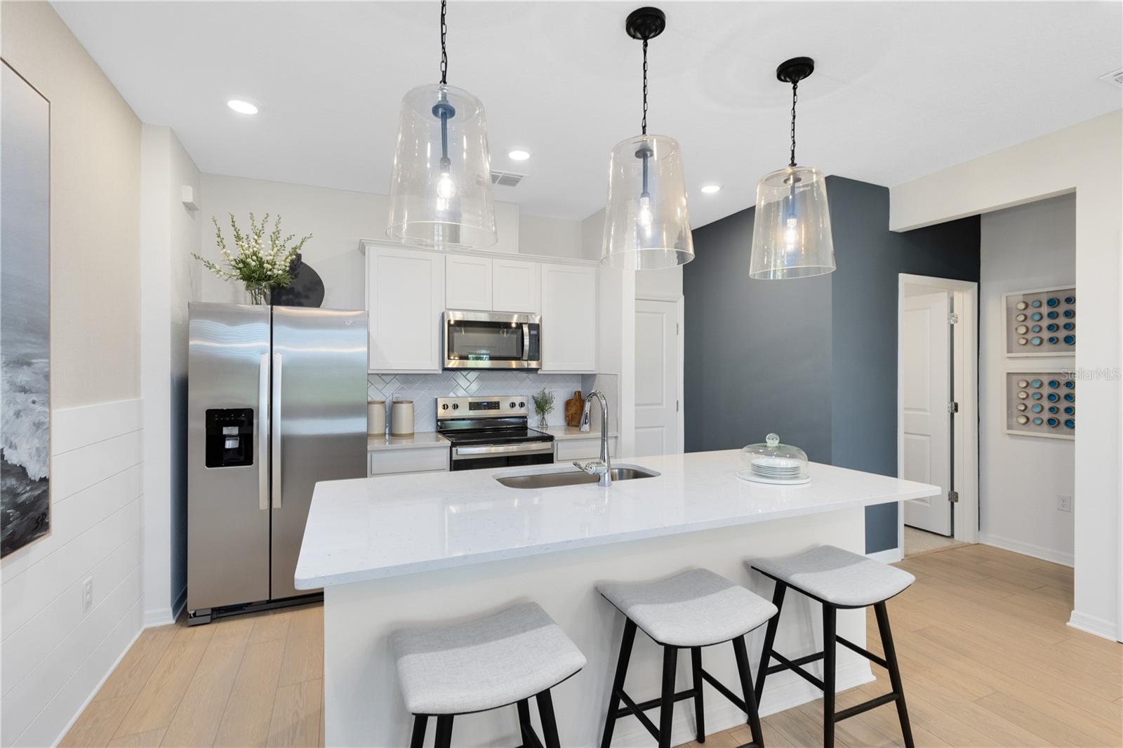 Image 5 of 24 For 2275 Southbury Drive