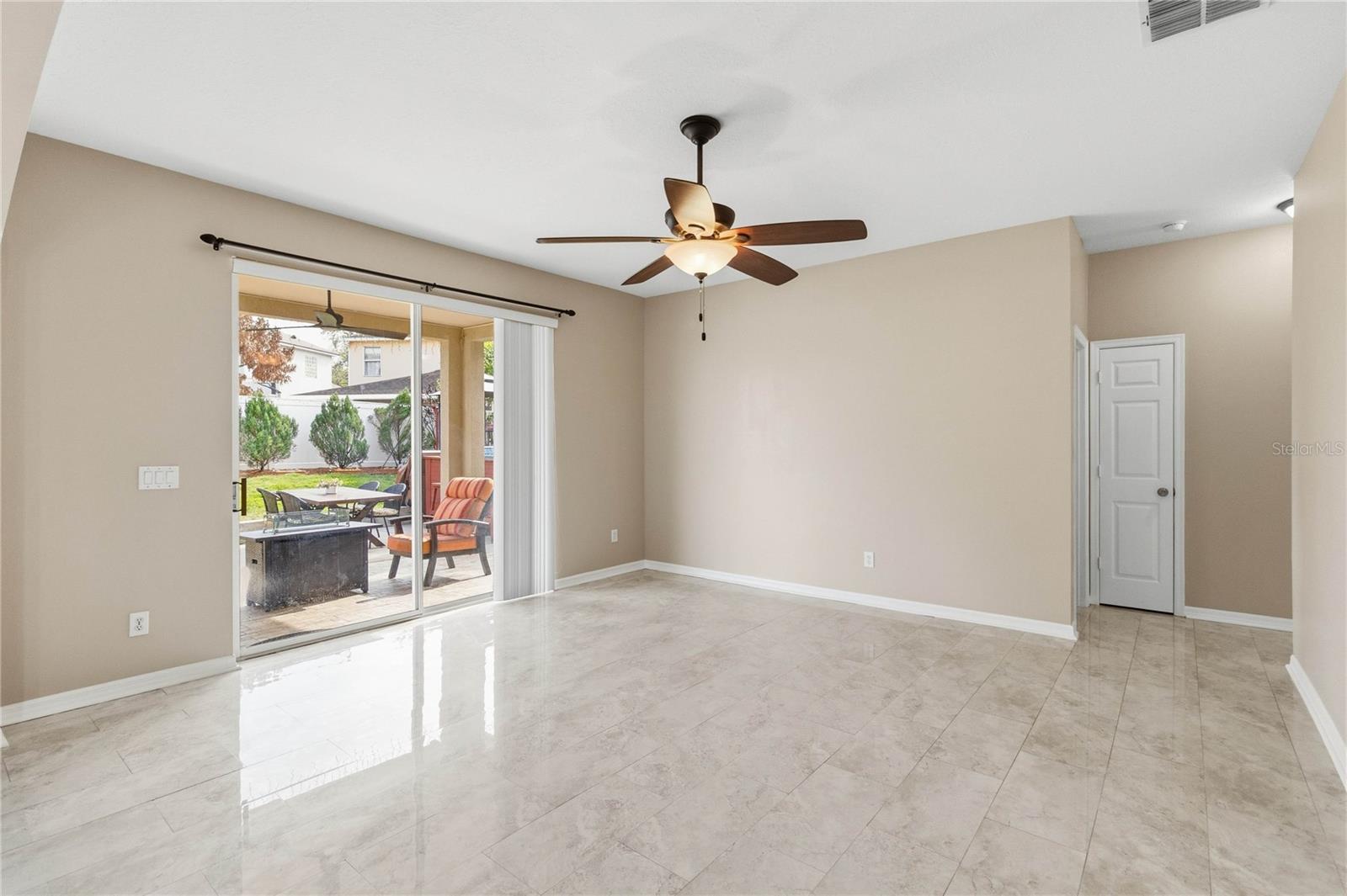 Image 18 of 65 For 13537 Eyas Road