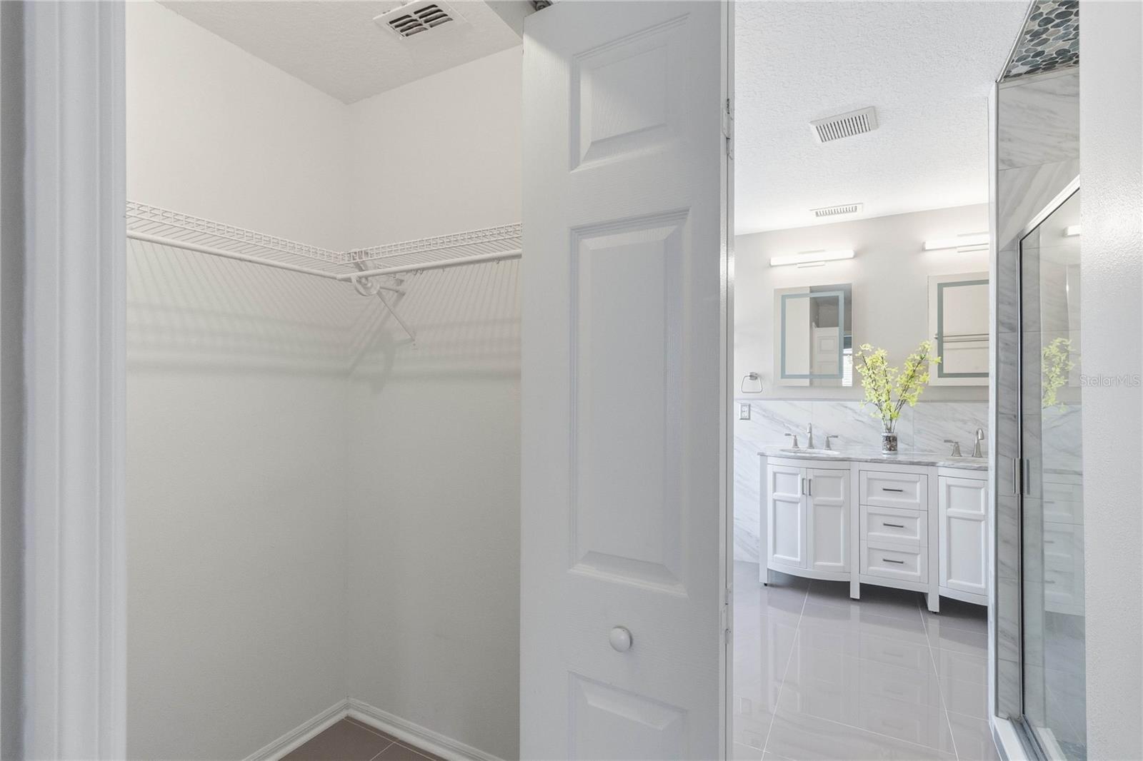 Image 31 of 65 For 13537 Eyas Road