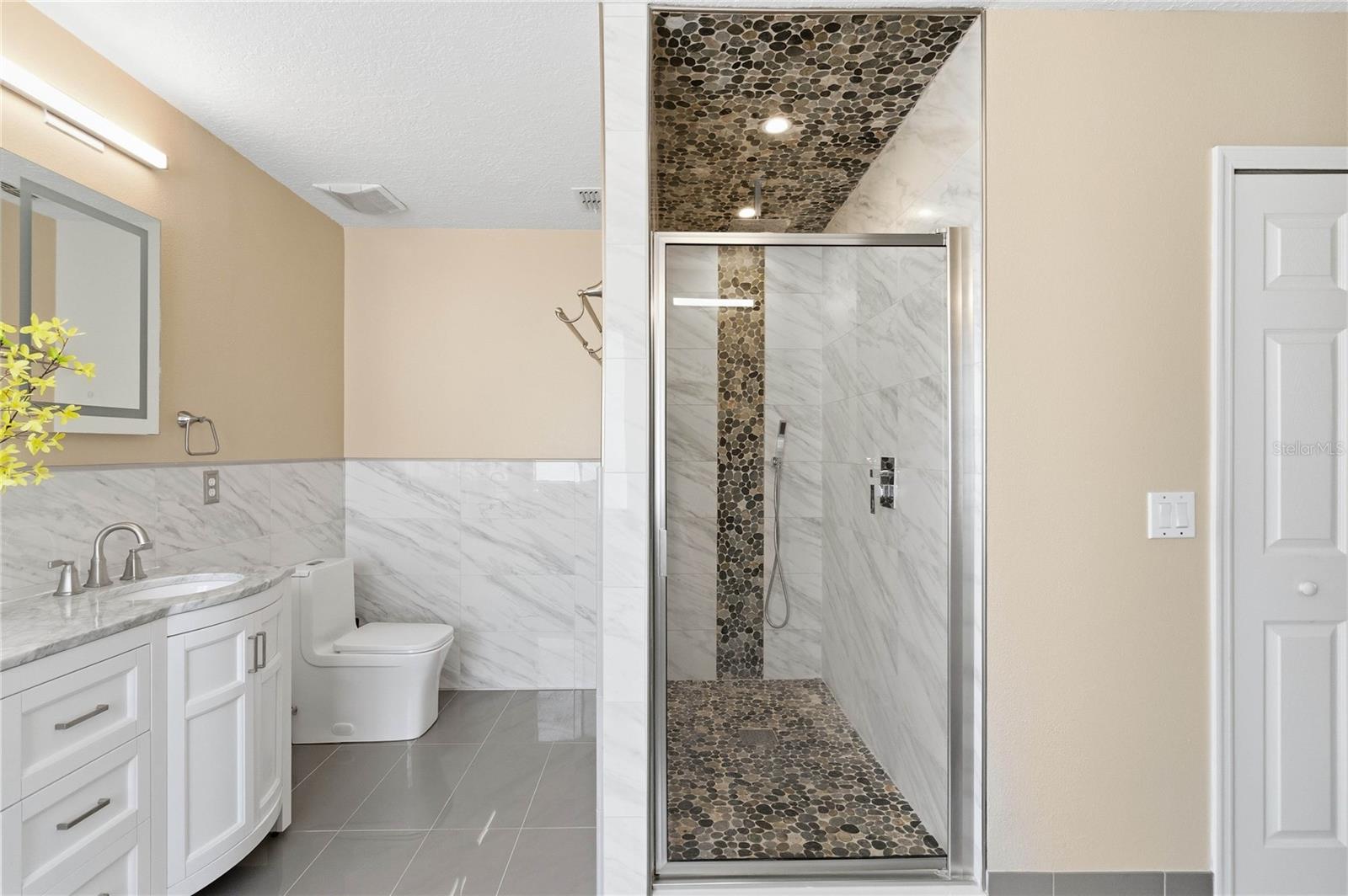 Image 34 of 65 For 13537 Eyas Road