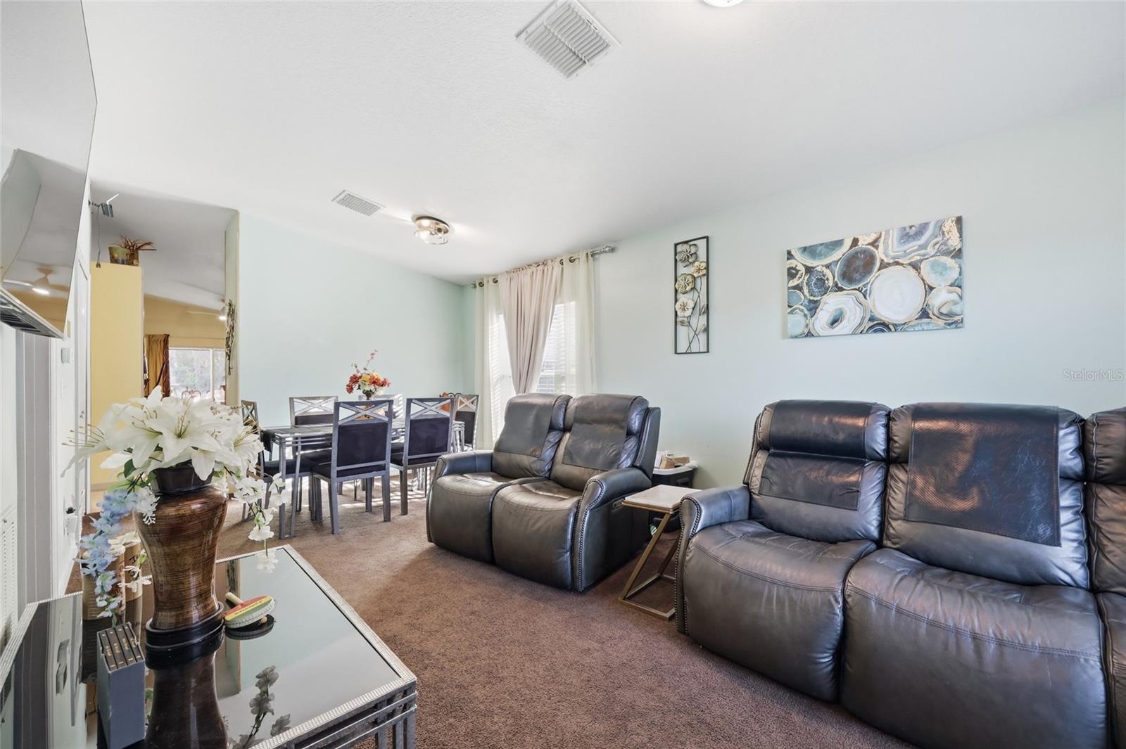 Image 4 of 19 For 7327 Holly Creek Road
