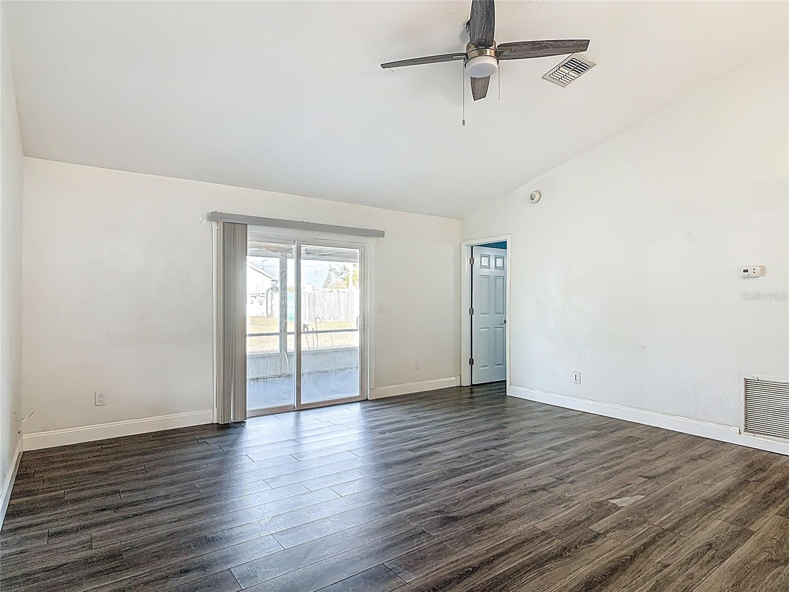 Image 11 of 54 For 1763 Hillandale Avenue