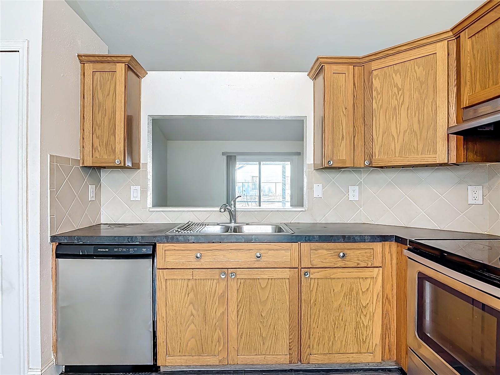 Image 17 of 54 For 1763 Hillandale Avenue