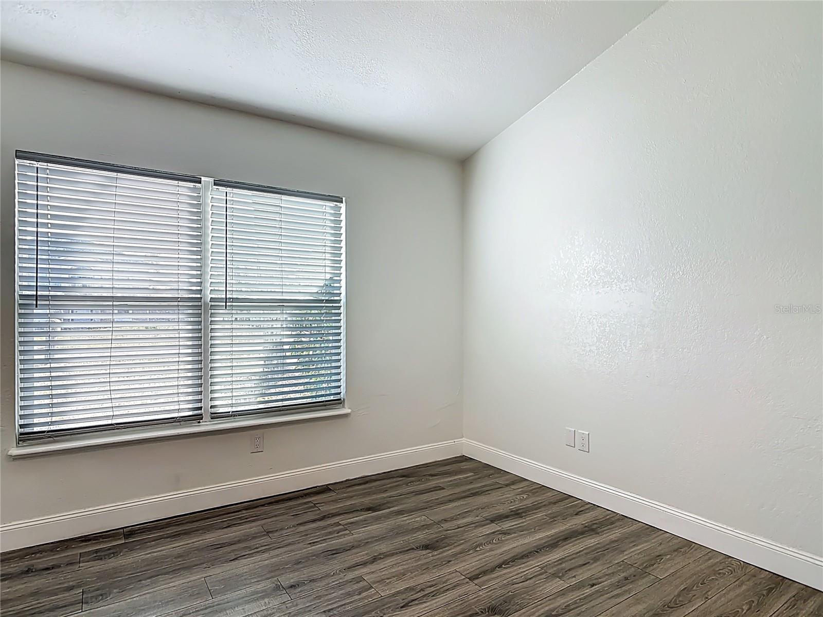 Image 19 of 54 For 1763 Hillandale Avenue