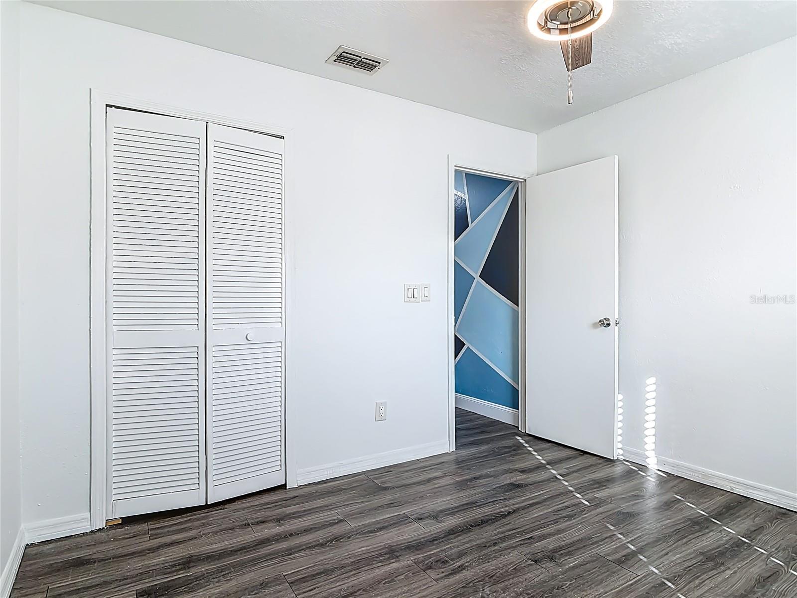 Image 23 of 54 For 1763 Hillandale Avenue