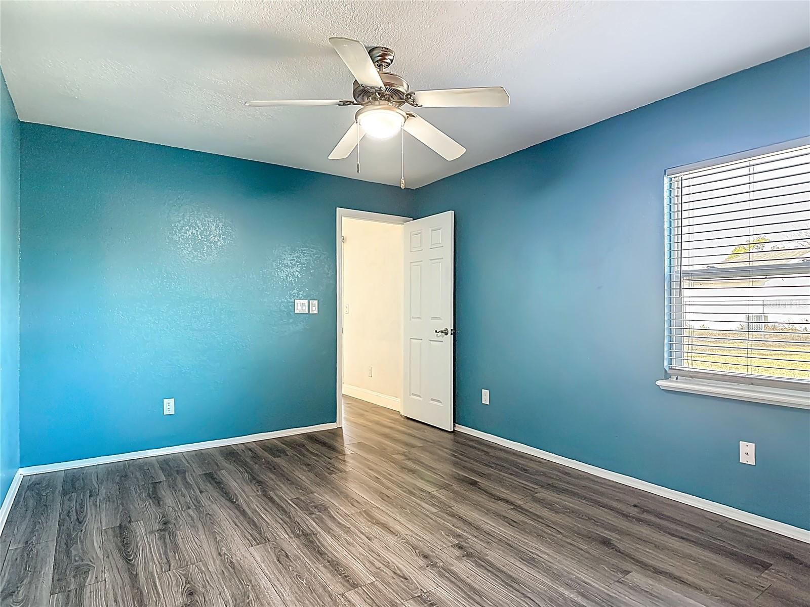 Image 33 of 54 For 1763 Hillandale Avenue