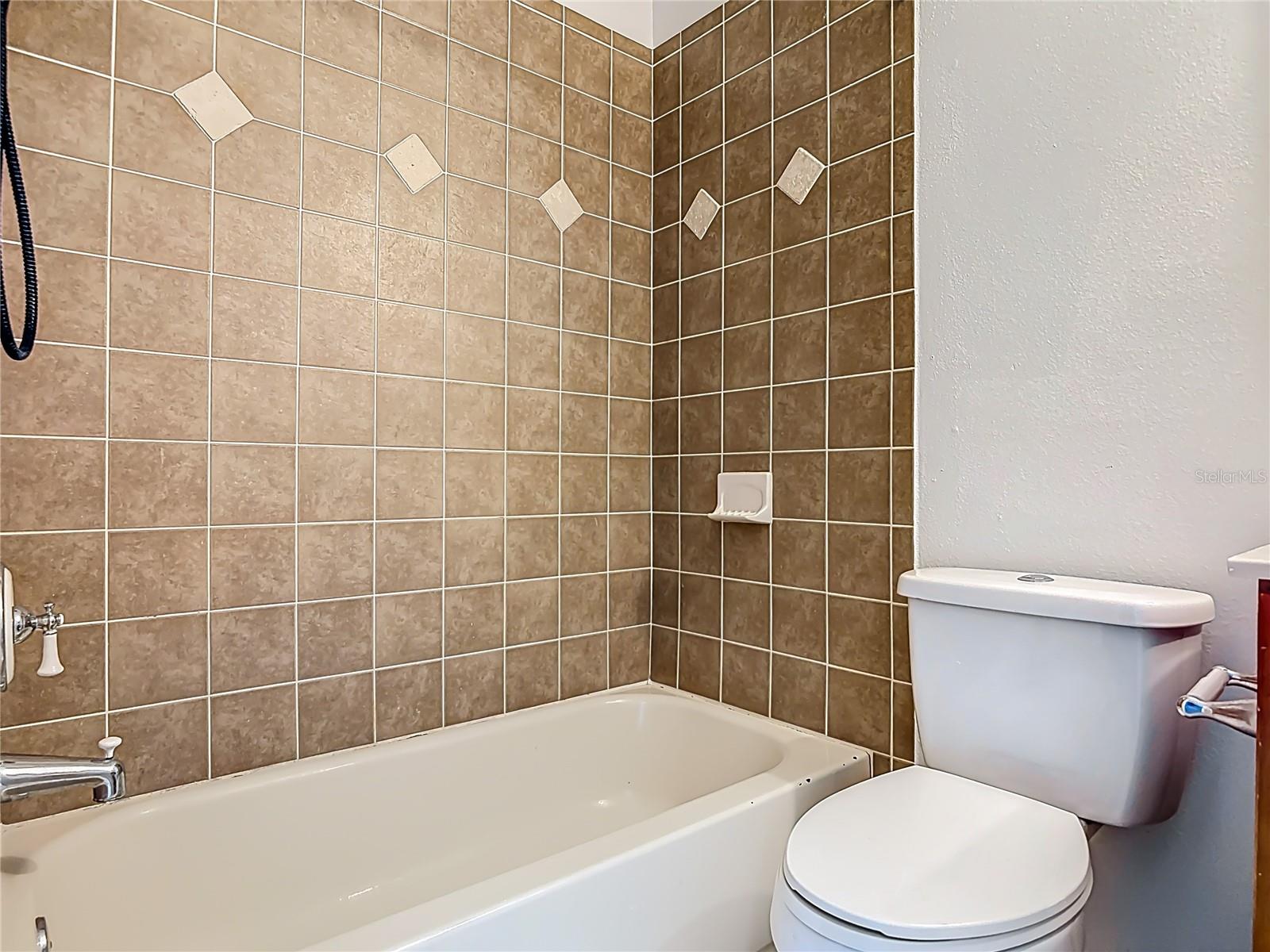 Image 36 of 54 For 1763 Hillandale Avenue