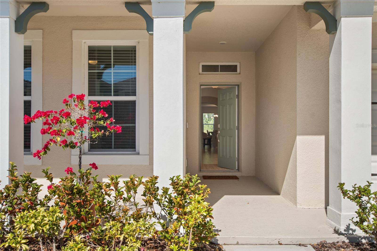 Image 2 of 62 For 2033 Rankin Street