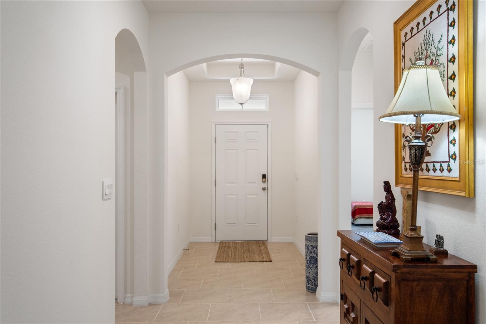 Image 4 of 62 For 2033 Rankin Street