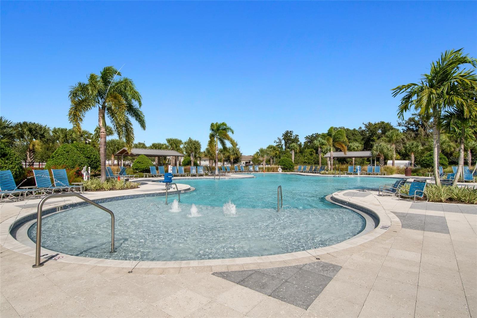 Image 46 of 62 For 2033 Rankin Street