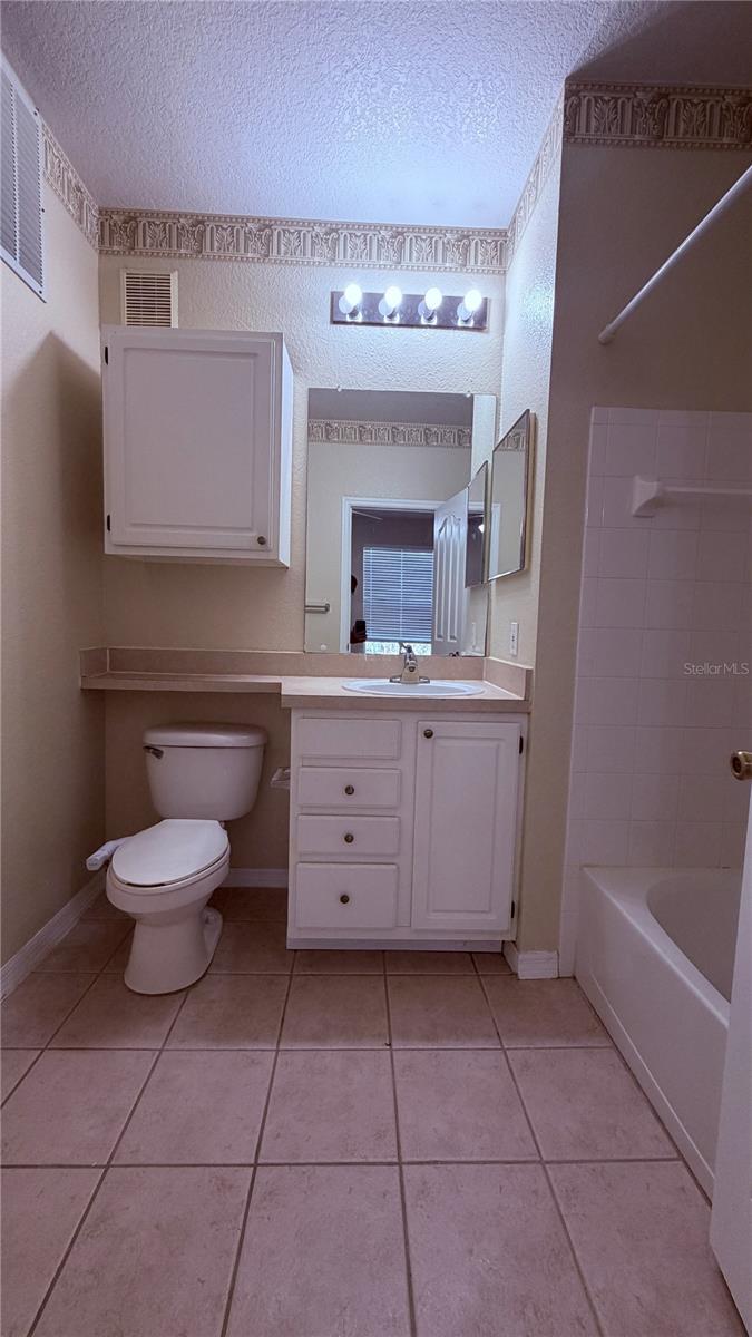 Image 18 of 27 For 2705 Maitland Crossing Way 306