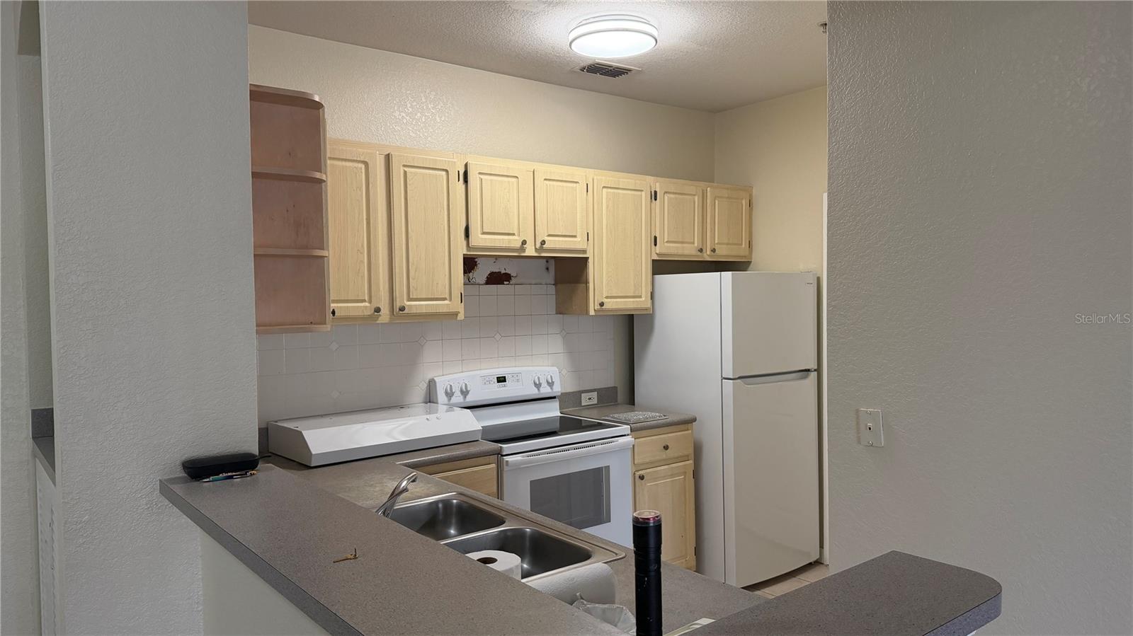 Image 6 of 27 For 2705 Maitland Crossing Way 306