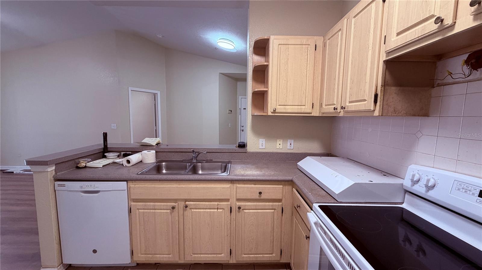 Image 8 of 27 For 2705 Maitland Crossing Way 306