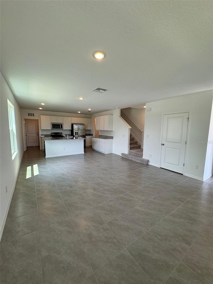 Image 8 of 32 For 15146 Windflower Alley