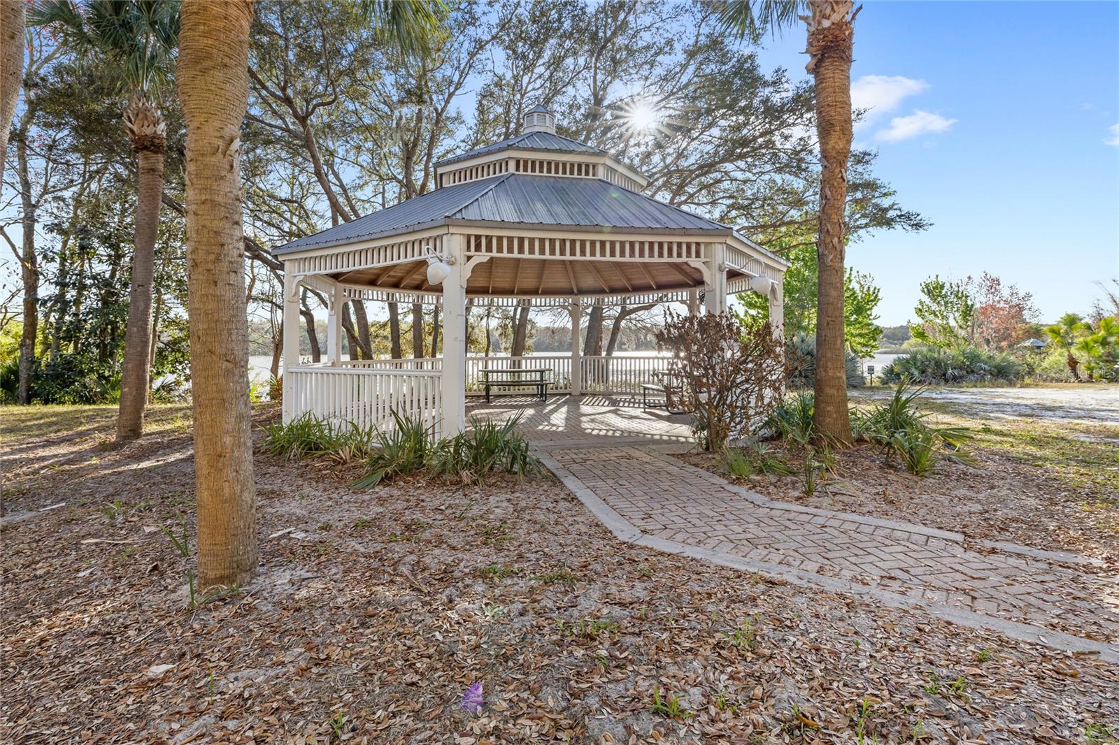 Image 25 of 41 For 3480 Soho Street 201