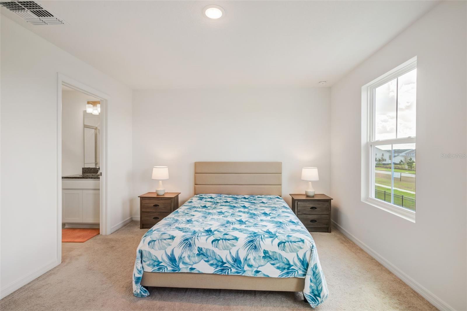 Image 11 of 30 For 15098 Windflower Alley