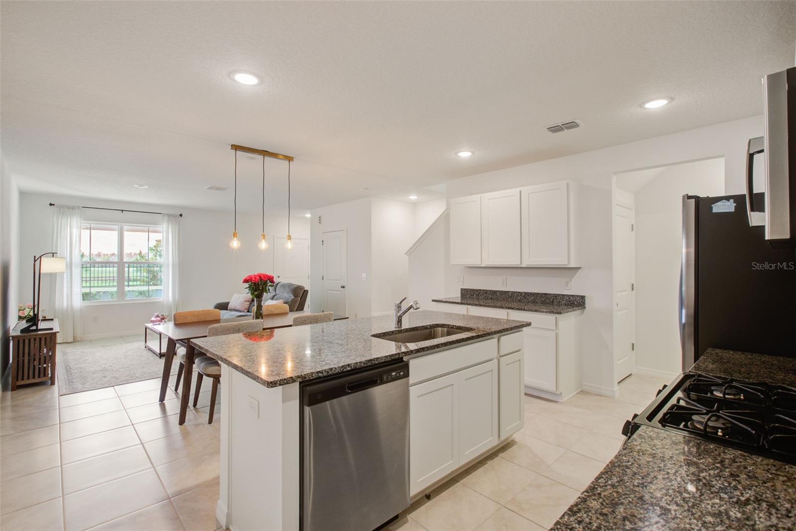 Image 9 of 30 For 15098 Windflower Alley