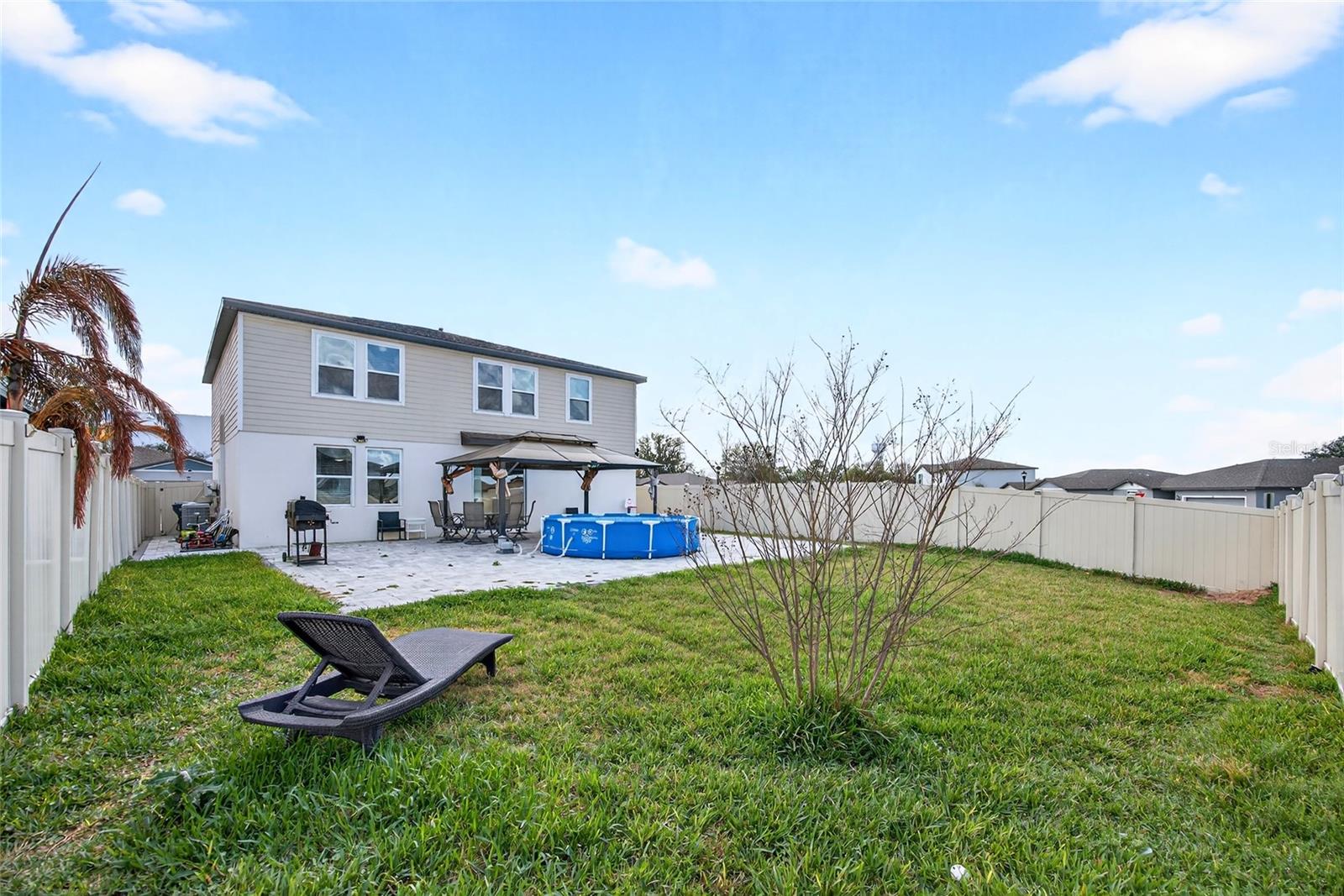 Image 10 of 62 For 953 Cambridge Drive