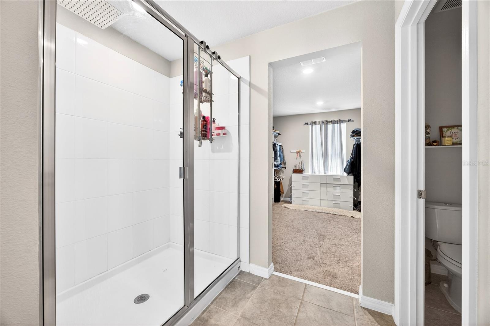 Image 21 of 62 For 953 Cambridge Drive