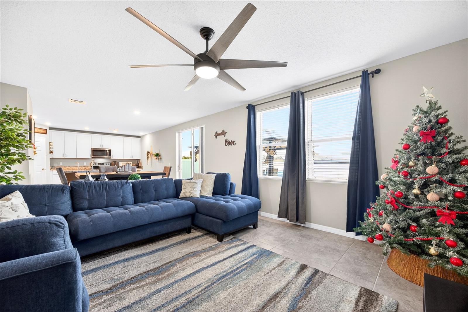 Image 37 of 62 For 953 Cambridge Drive