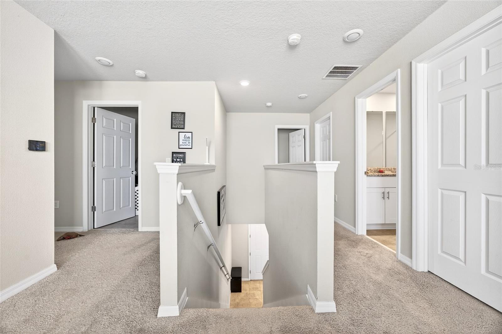 Image 47 of 62 For 953 Cambridge Drive