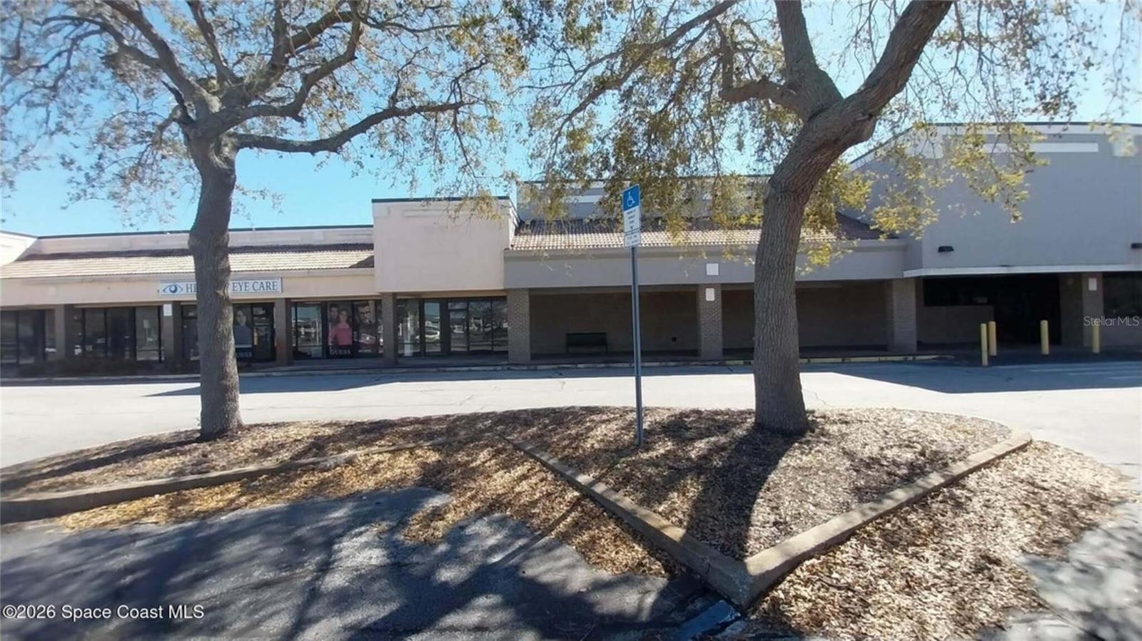 Image 2 of 6 For 1889 Knox Mcrae Drive 18