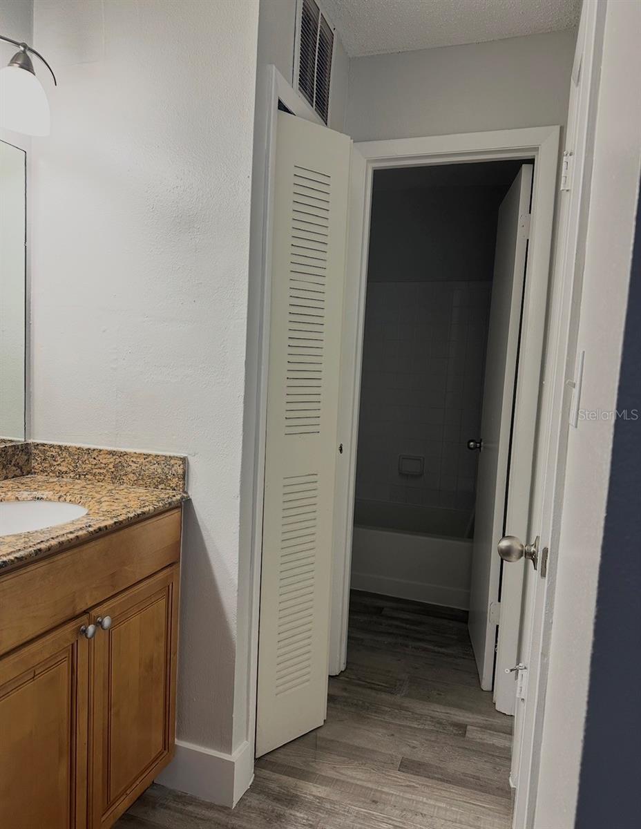 Image 10 of 26 For 224 Afton Square 205