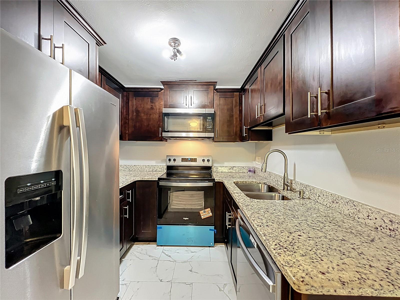 Image 10 of 32 For 4800 Semoran Boulevard 106