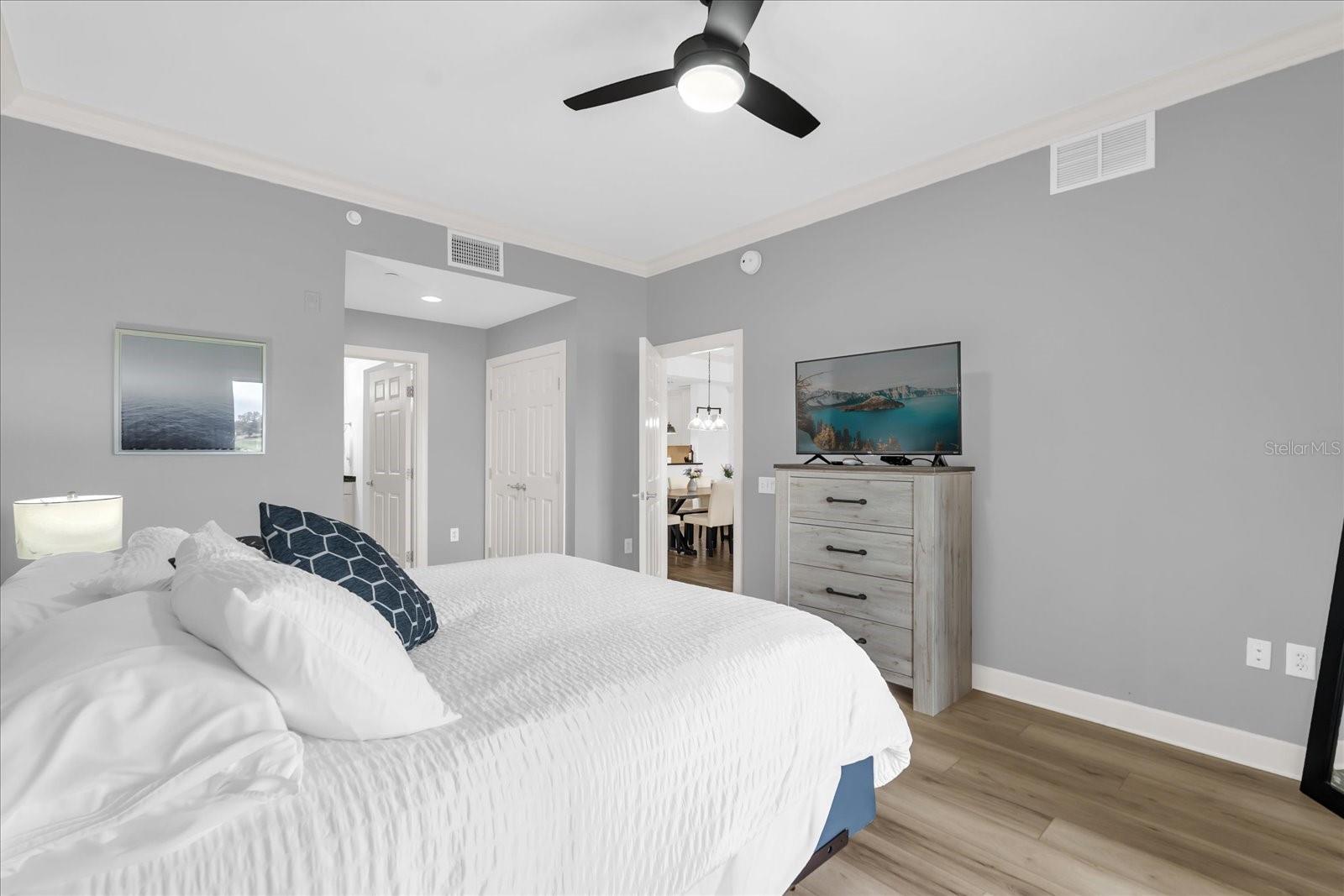 Image 12 of 35 For 1362 Centre Court Ridge Drive 102