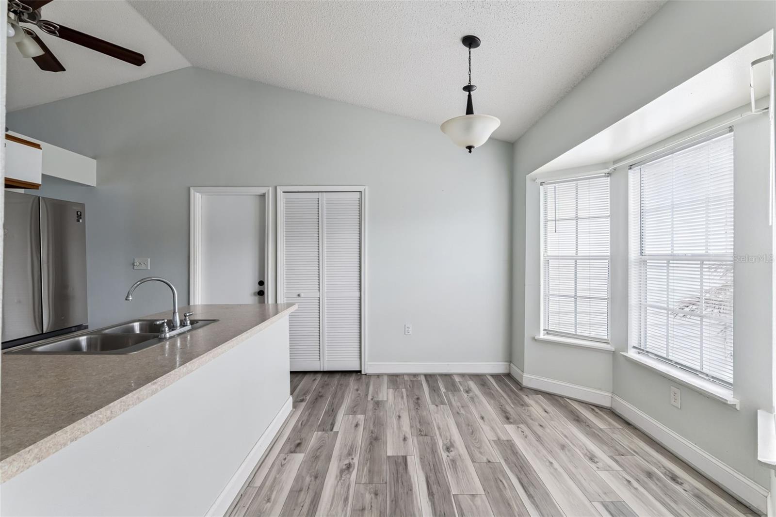 Image 12 of 37 For 1054 Seminole Creek Drive