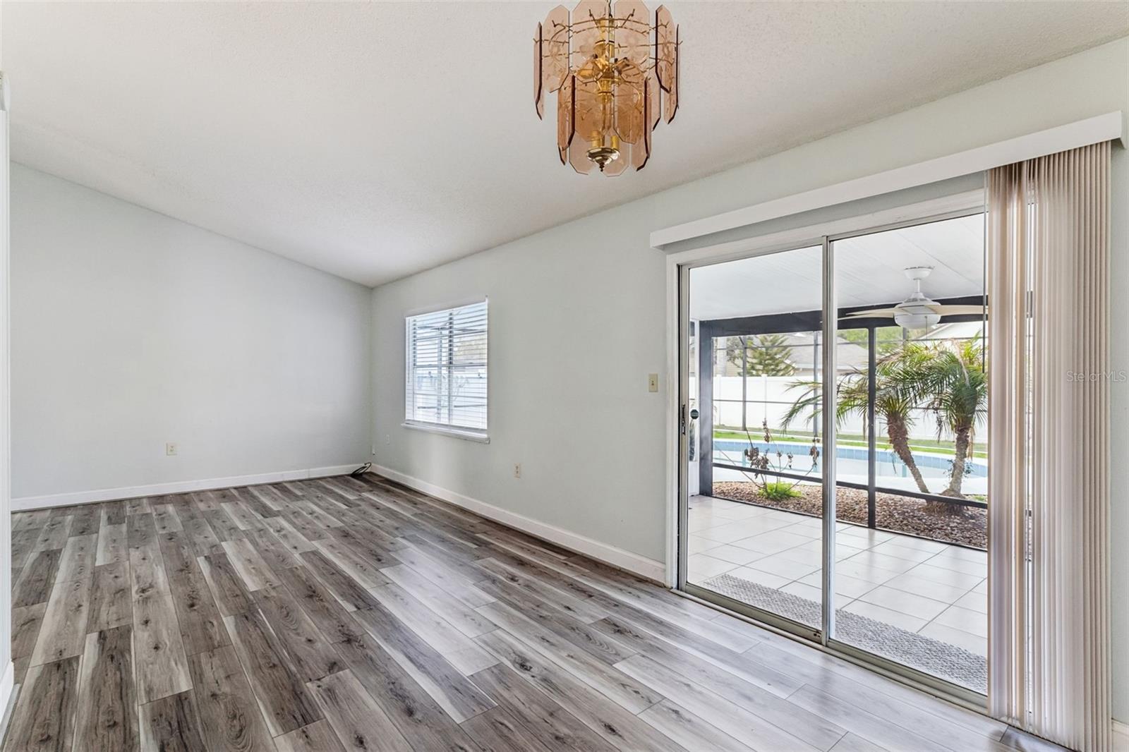 Image 16 of 37 For 1054 Seminole Creek Drive