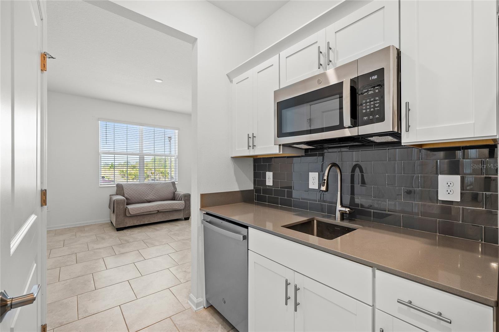 Image 11 of 44 For 3075 Camden Way