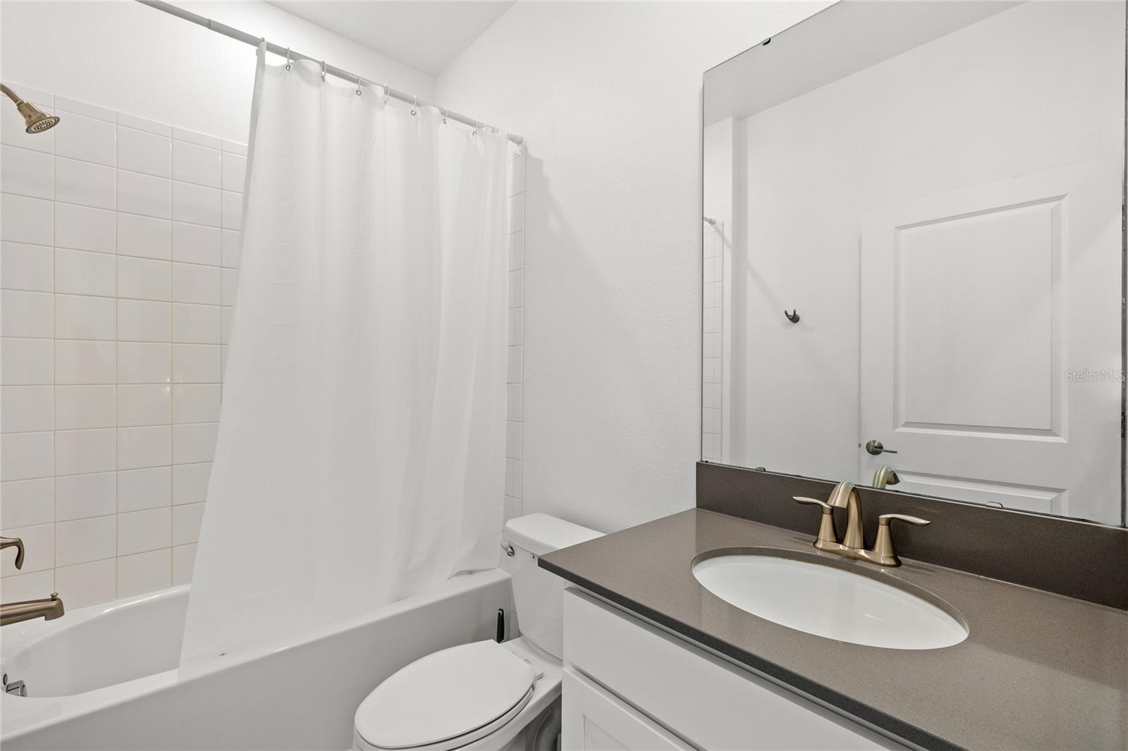 Image 20 of 44 For 3075 Camden Way