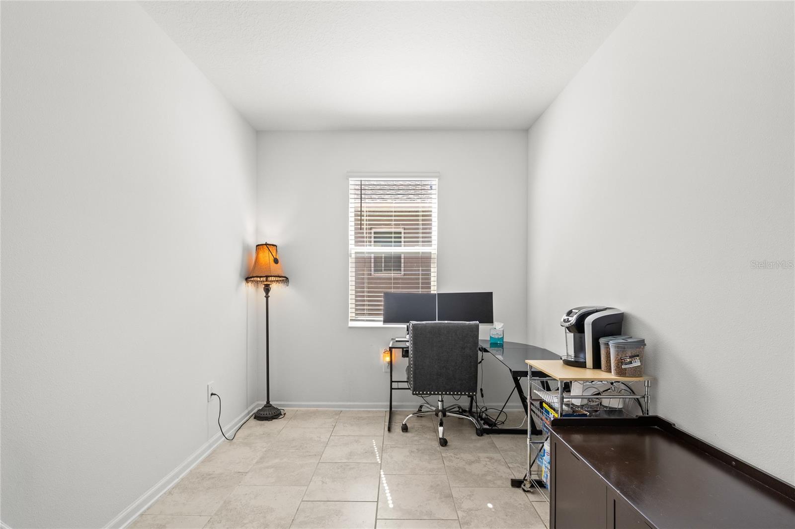 Image 26 of 44 For 3075 Camden Way