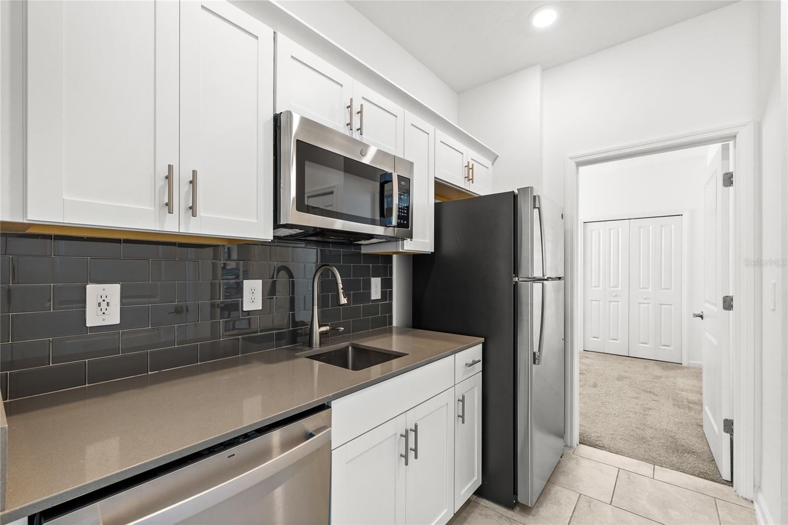 Image 6 of 44 For 3075 Camden Way