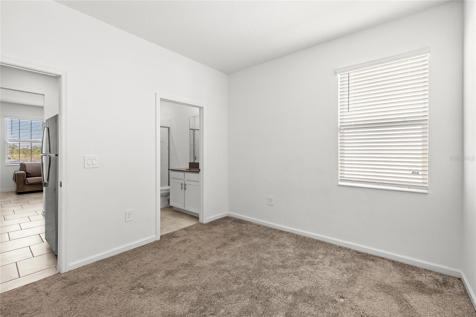 Image 8 of 44 For 3075 Camden Way