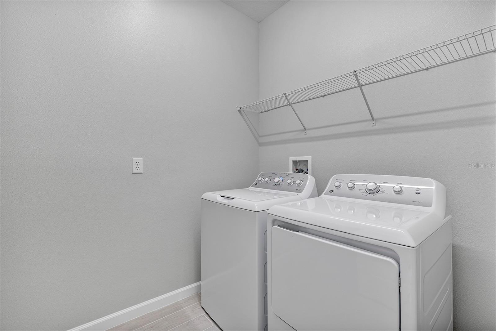 Image 38 of 65 For 691 Pothos Street