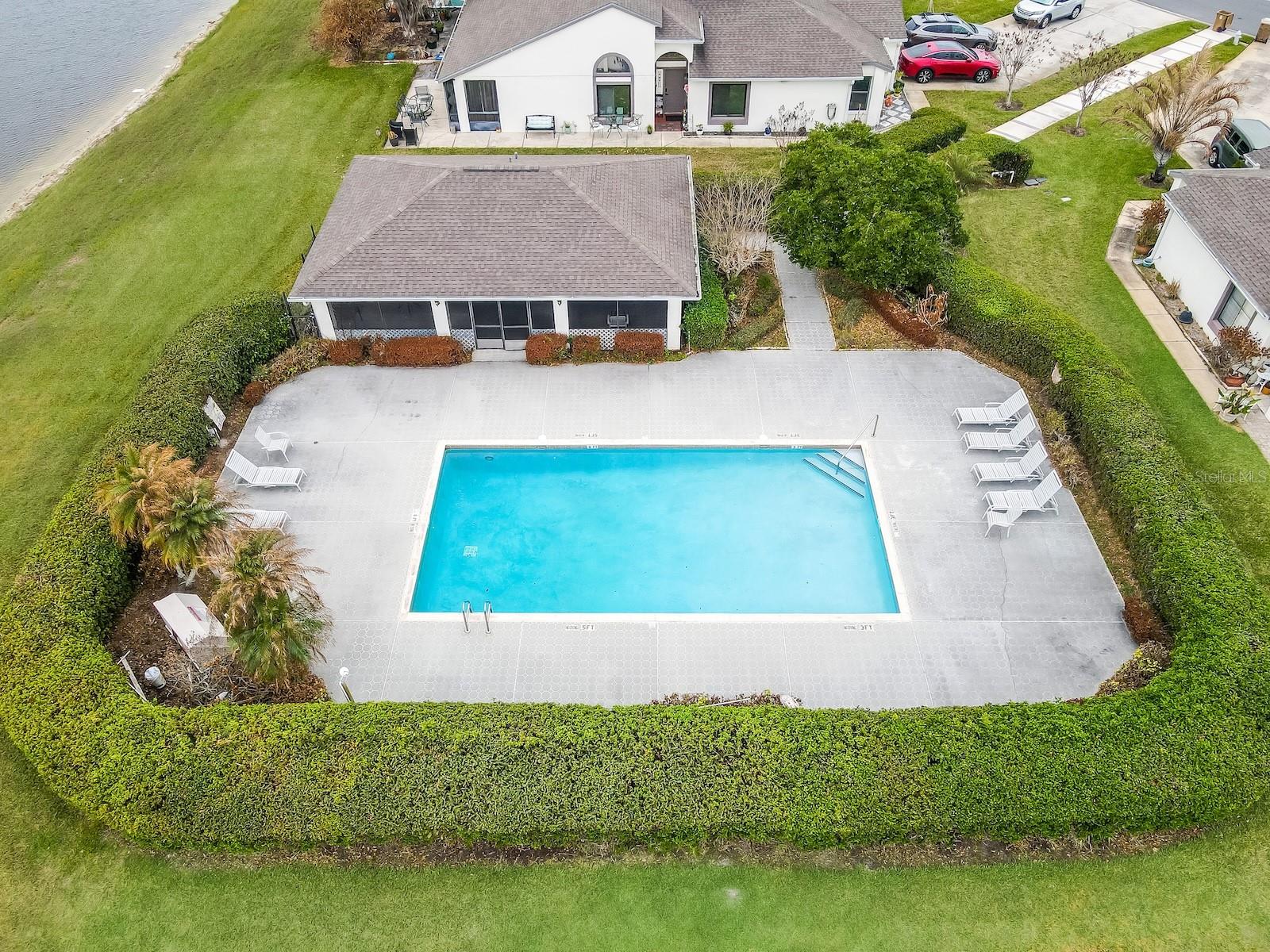 Image 27 of 28 For 62 Lakepointe Circle