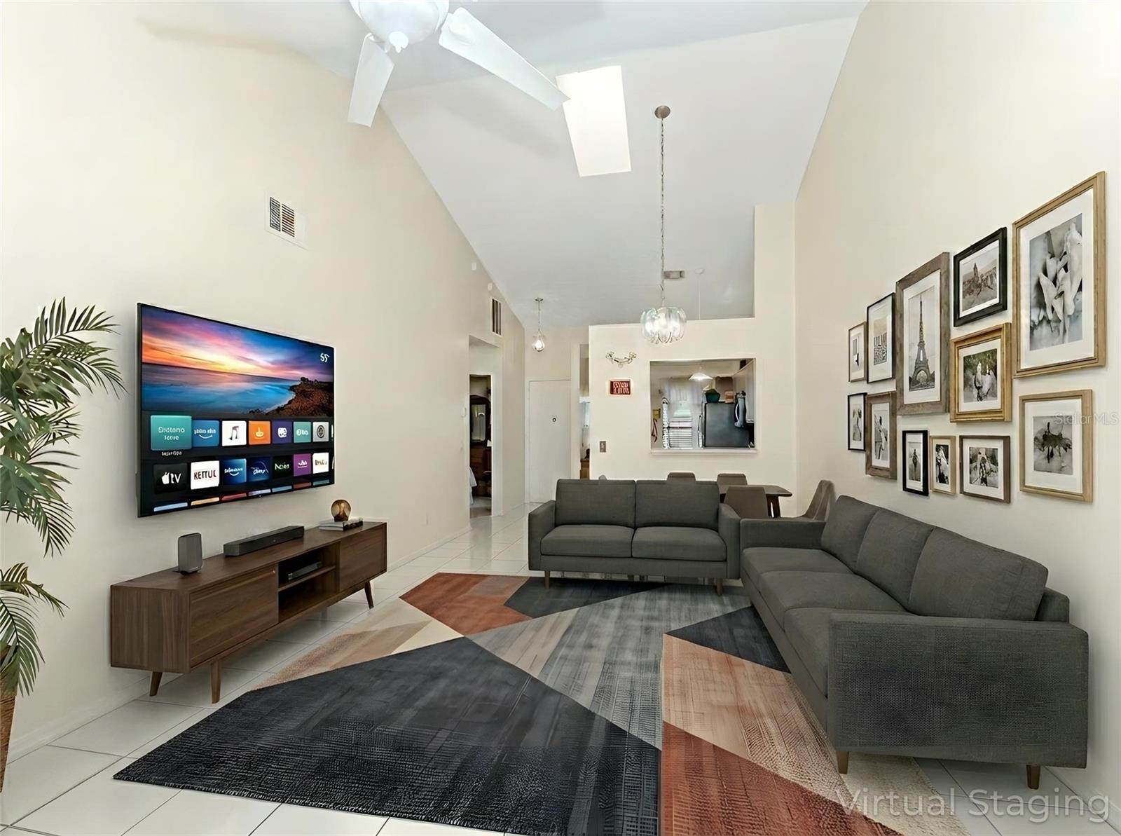 Image 5 of 28 For 62 Lakepointe Circle