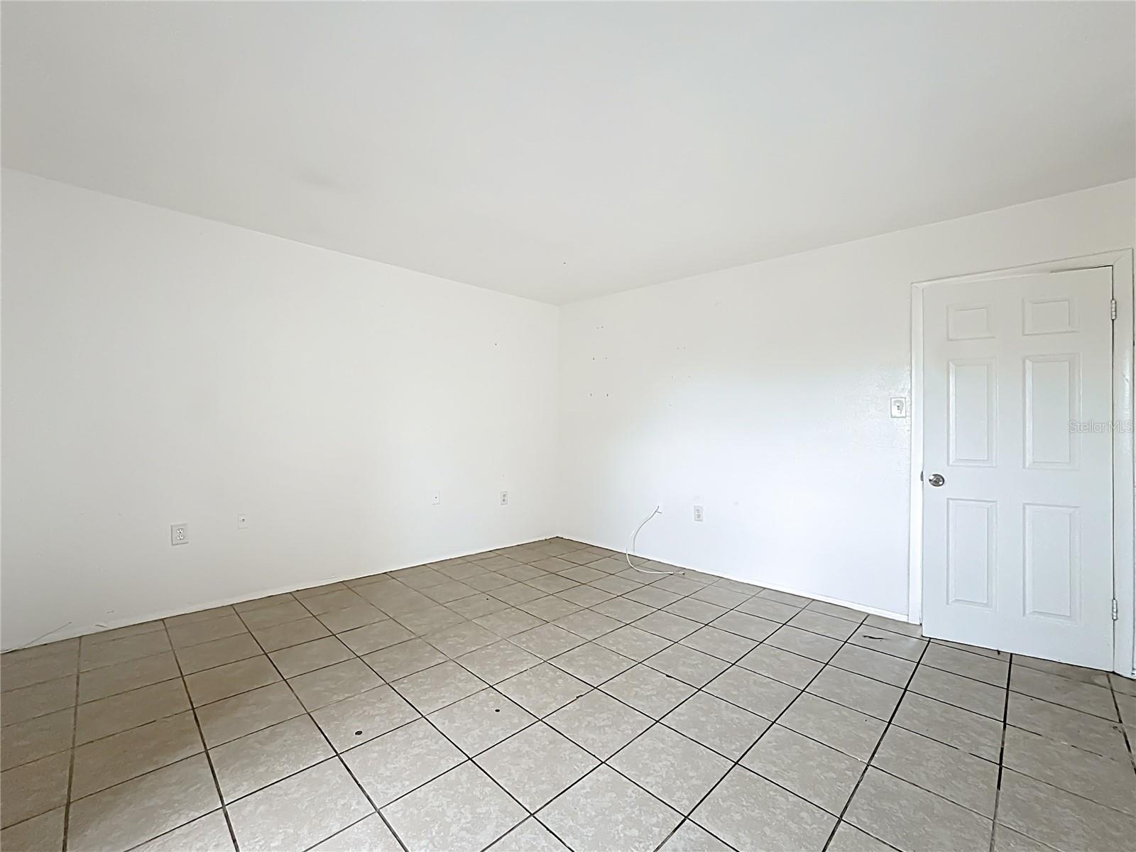 Image 25 of 48 For 3968 Crayrich Circle C3