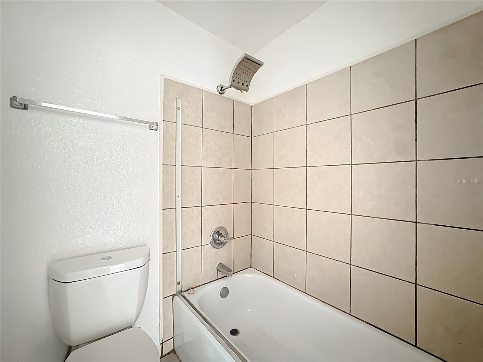 Image 27 of 48 For 3968 Crayrich Circle C3