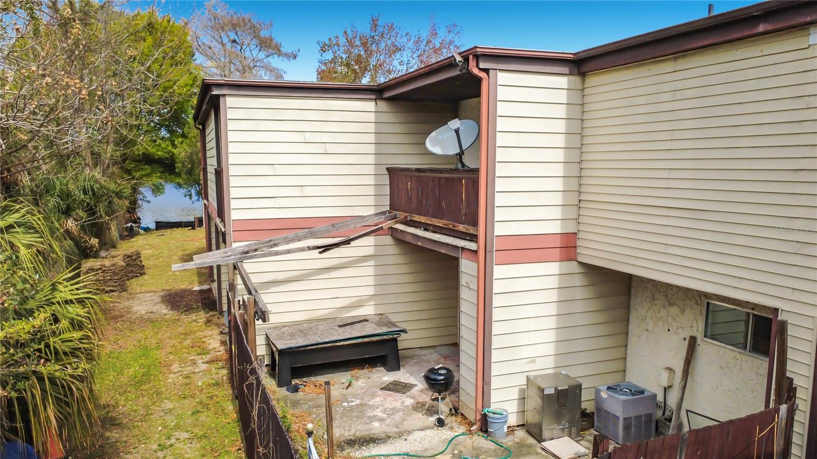 Image 38 of 48 For 3968 Crayrich Circle C3