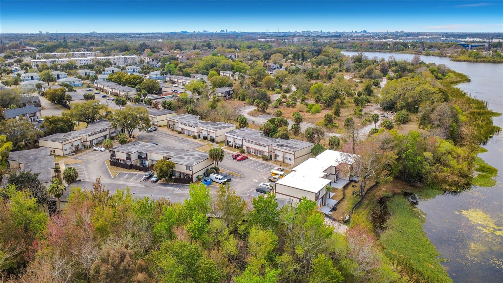 Image 44 of 48 For 3968 Crayrich Circle C3