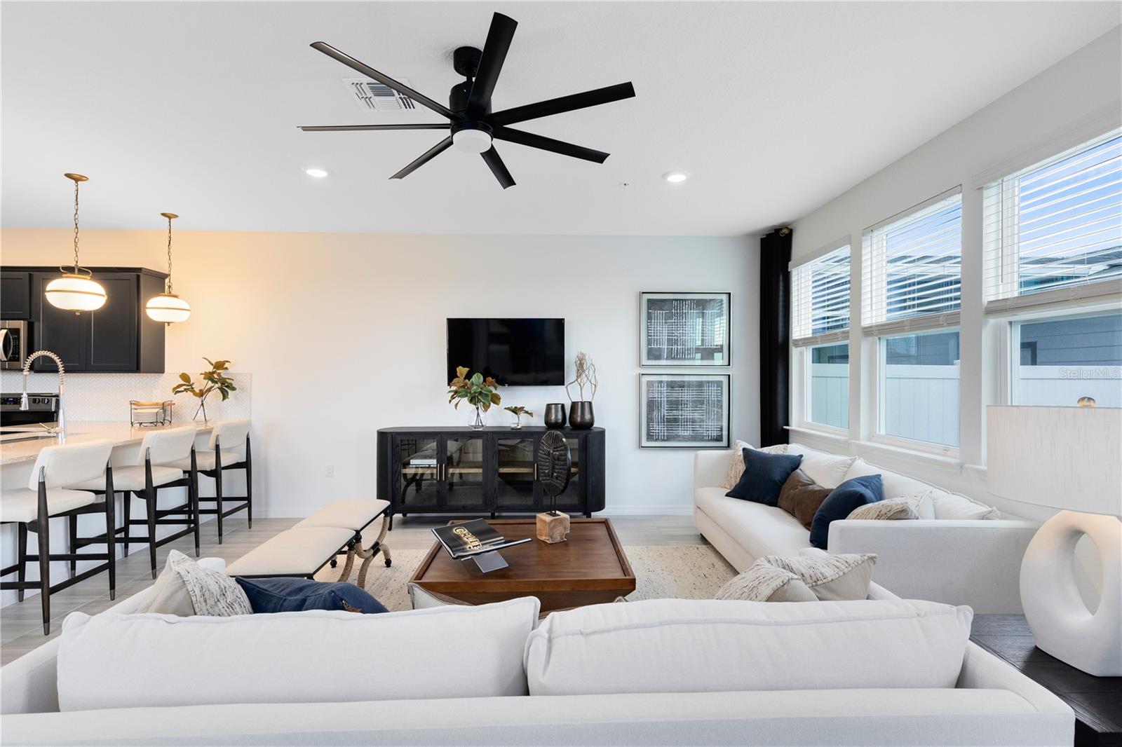 Image 13 of 35 For 10106 Hadley Street