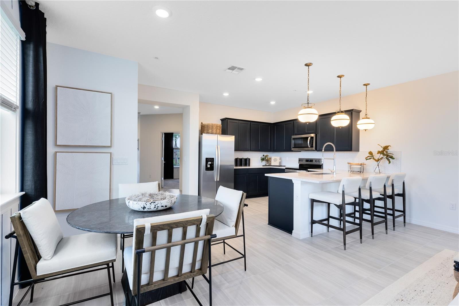 Image 9 of 35 For 10106 Hadley Street