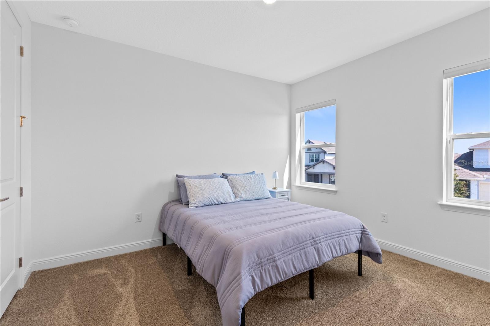 Image 22 of 54 For 9765 Neruda Street