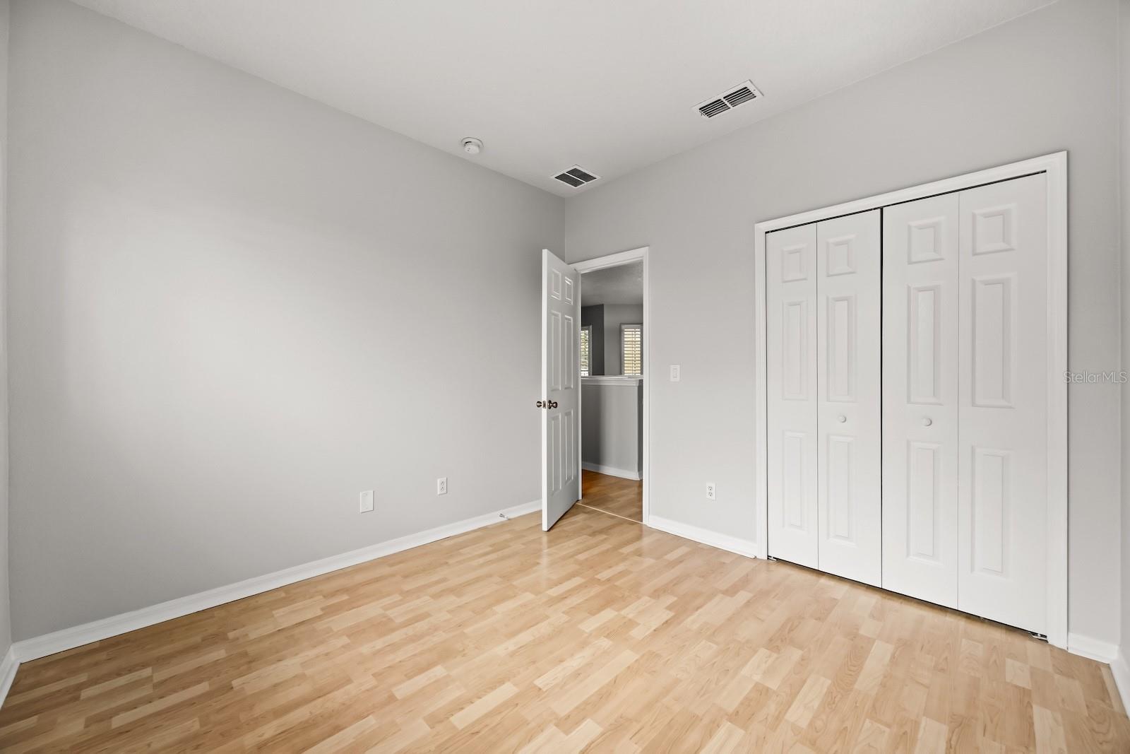 Image 21 of 30 For 5017 Sweet Cedar Circle