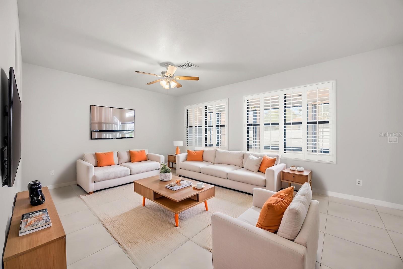 Image 6 of 30 For 5017 Sweet Cedar Circle