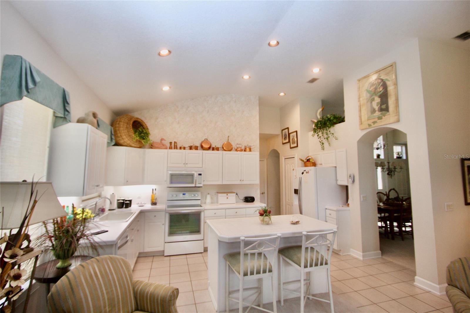 Image 18 of 54 For 8055 Laurel Ridge Drive