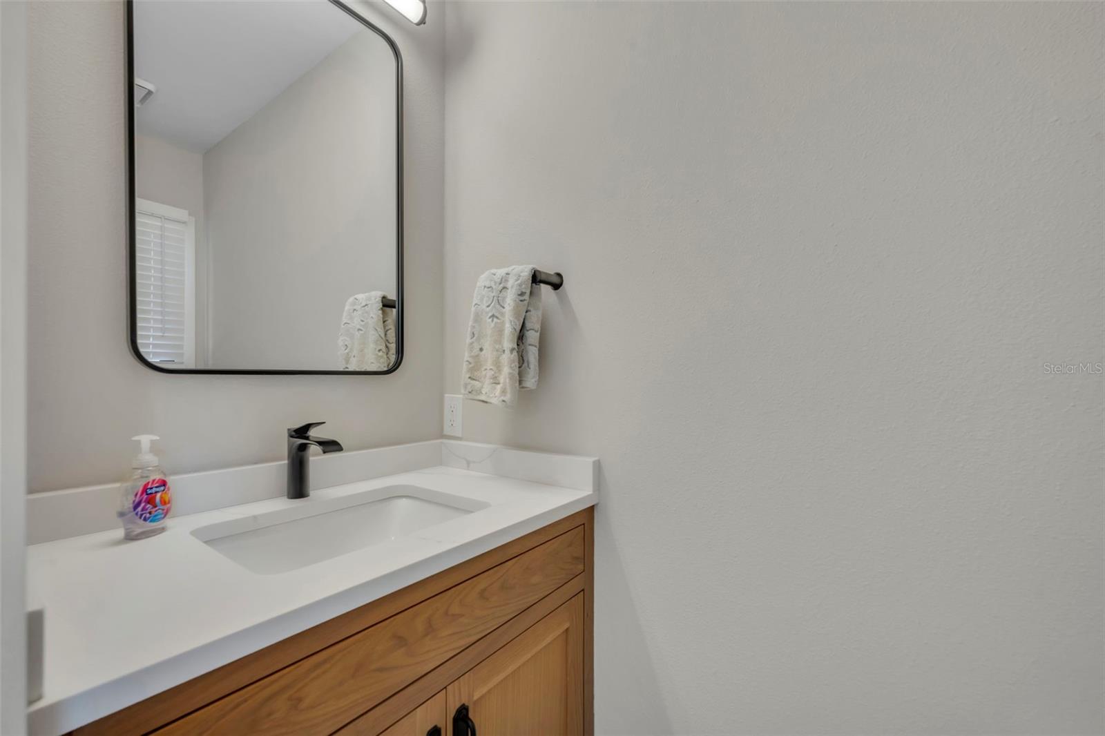 Image 19 of 44 For 2423 Via Sienna